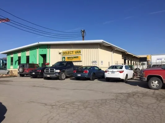 Select Van & Storage Co photo 5