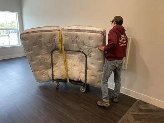 Ton's Hauling LLC