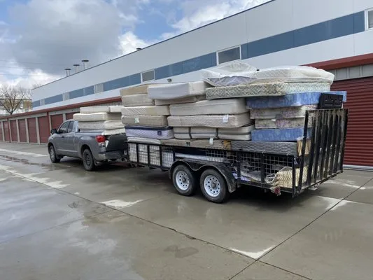 Ton's Hauling LLC